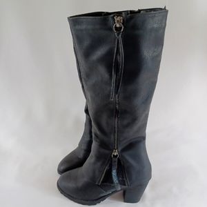 🖤Black, Knee-High, Muk Luks (Lacy) Boots 🖤